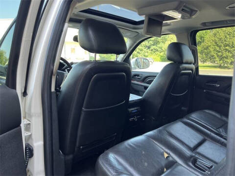 2011 Cadillac Escalade ESV Luxury