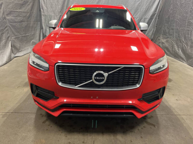 2016 Volvo XC90 T6 R-Design