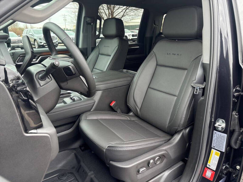 2025 GMC Sierra 2500HD