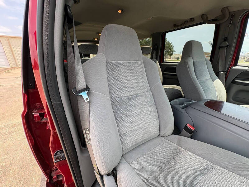 2002 Ford Excursion XLT