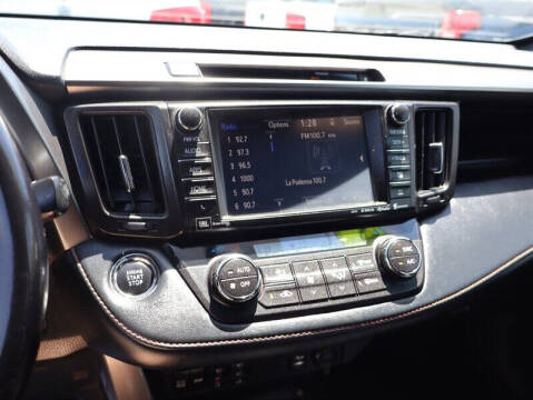 2016 Toyota RAV4 SE