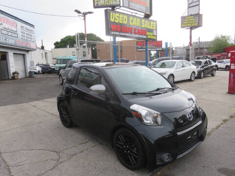 2014 Scion iQ