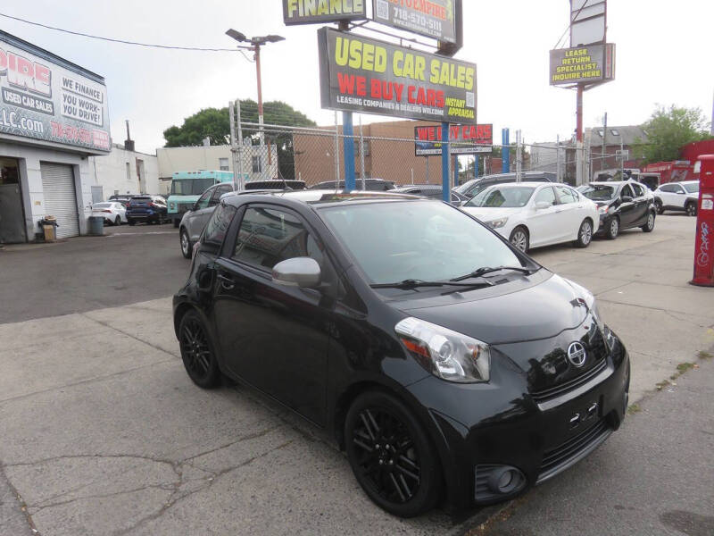 2014 Scion iQ