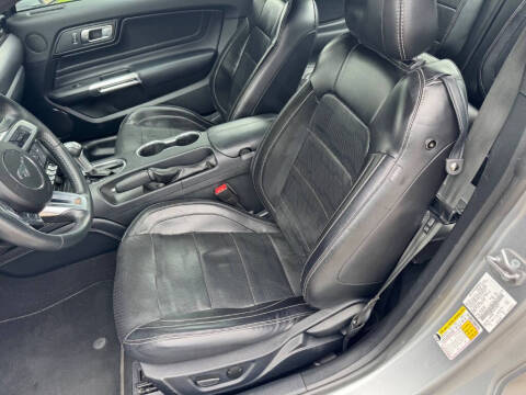 2020 Ford Mustang EcoBoost Premium