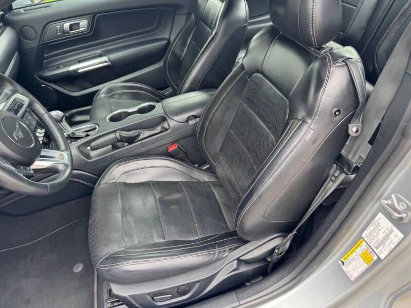 2020 Ford Mustang EcoBoost Premium