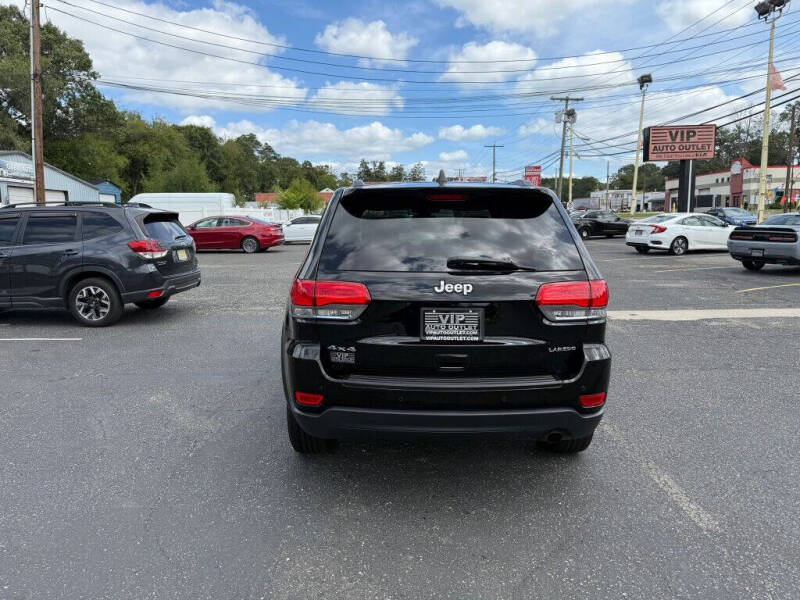 2017 Jeep Grand Cherokee Laredo