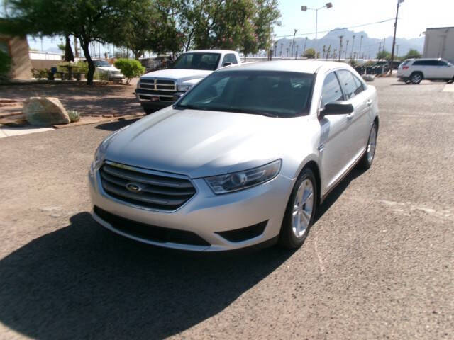 2015 Ford Taurus