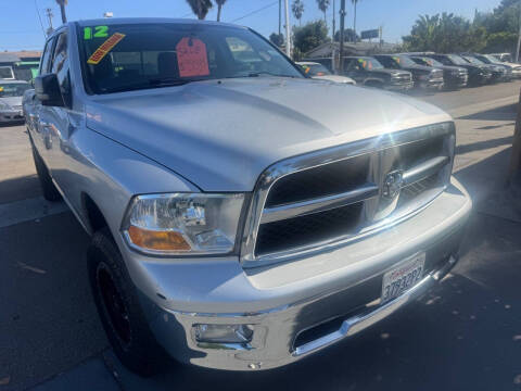 2012 RAM 1500 SLT