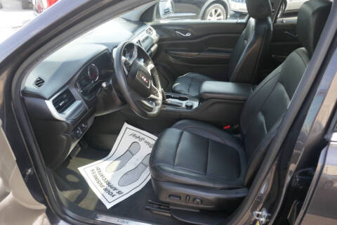 2017 GMC Acadia SLT-1