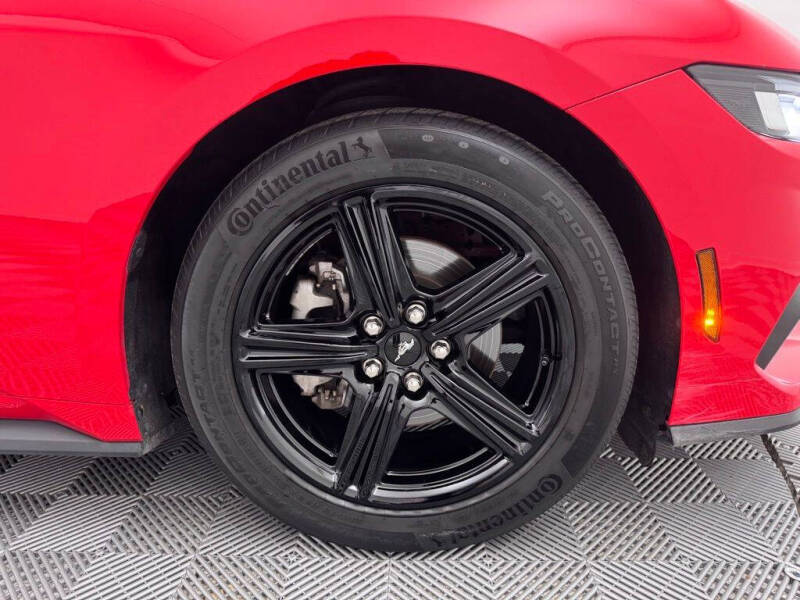 2024 Ford Mustang EcoBoost