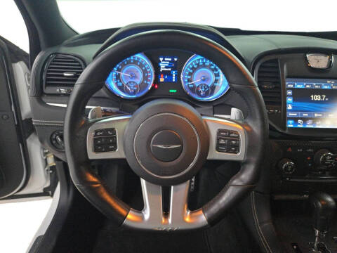 2012 Chrysler 300 SRT8