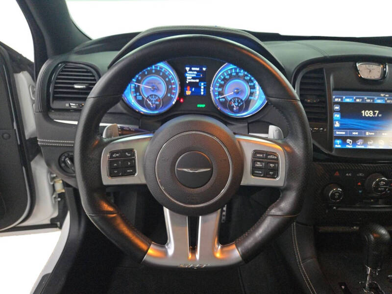 2012 Chrysler 300 SRT8