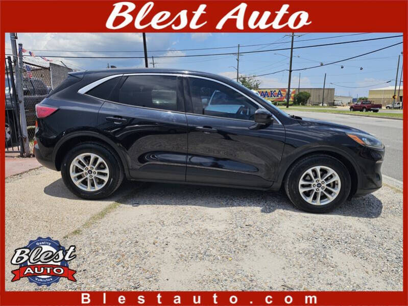 2020 Ford Escape SE