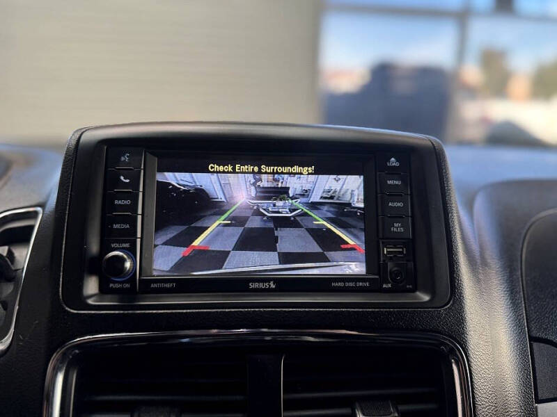 2014 Dodge Grand Caravan R/T