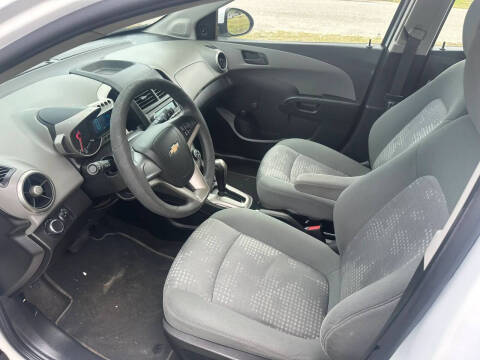 2016 Chevrolet Sonic LS Auto