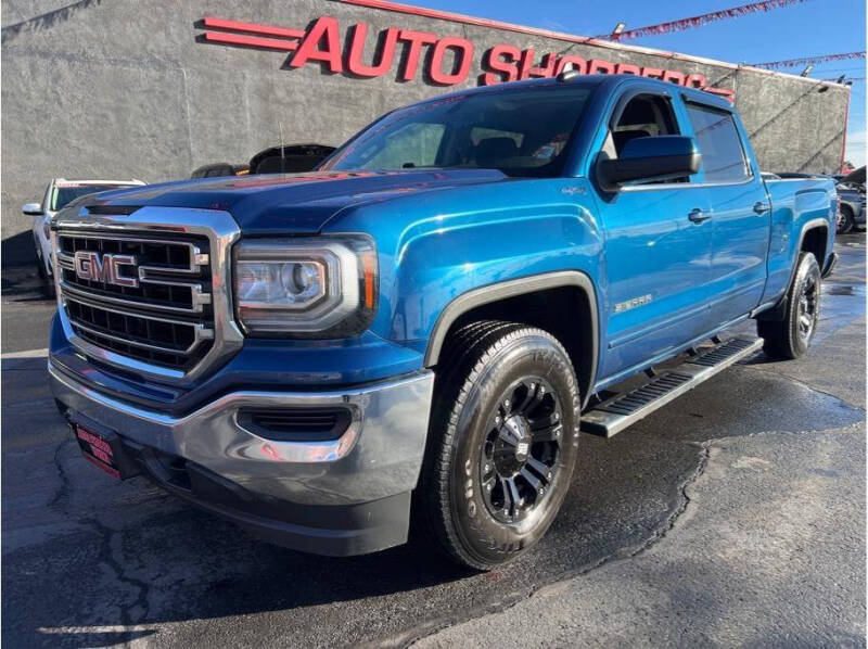 2018 GMC Sierra 1500 SLE photo 3