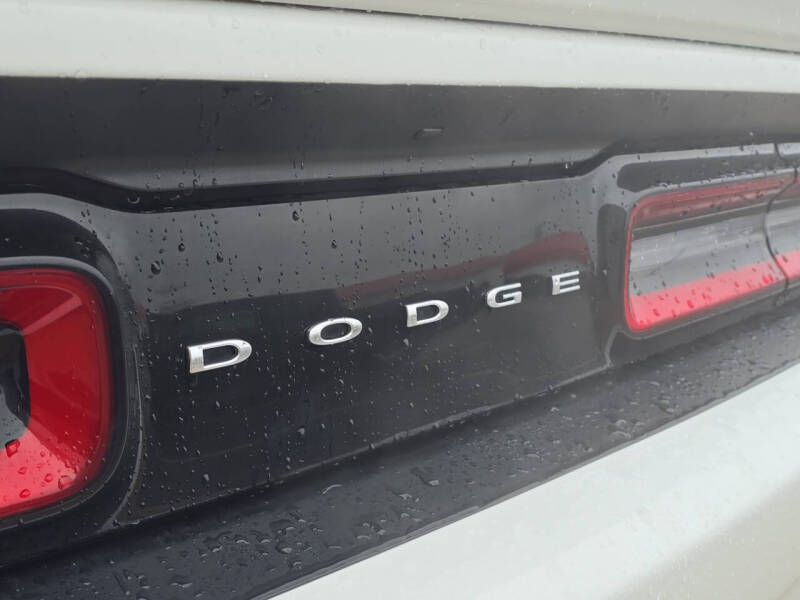 2020 Dodge Challenger SXT