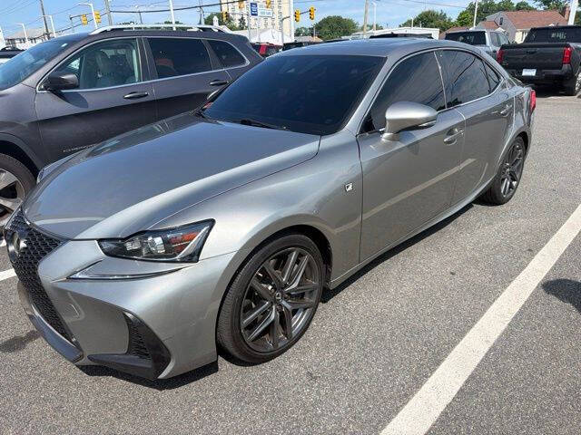 2019 Lexus IS 300