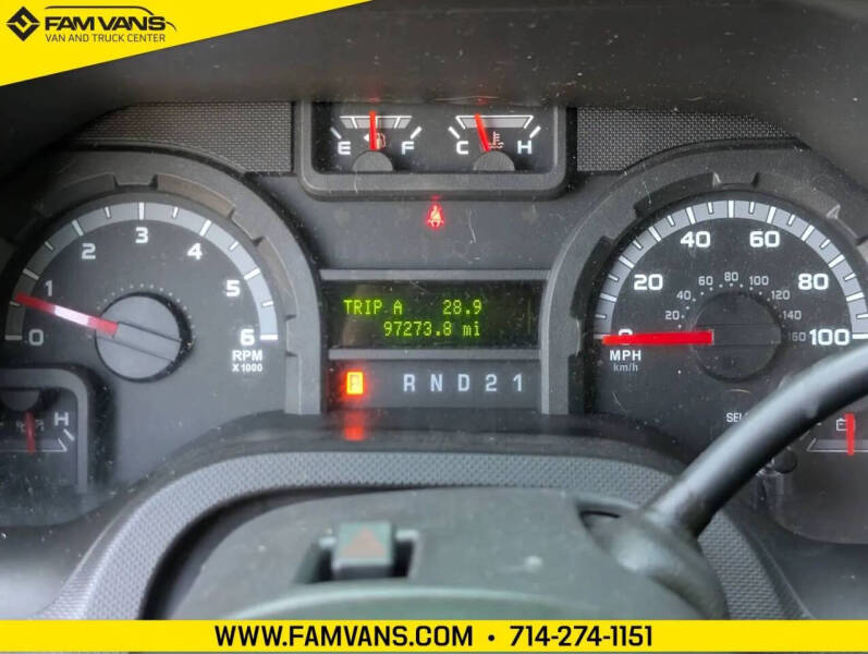 2013 Ford E-Series E-350 SD XLT