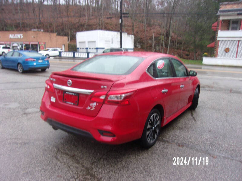 2019 Nissan Sentra SR photo 4