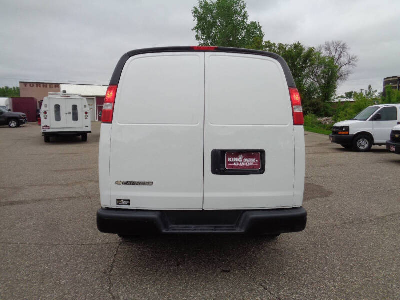2021 Chevrolet Express 2500