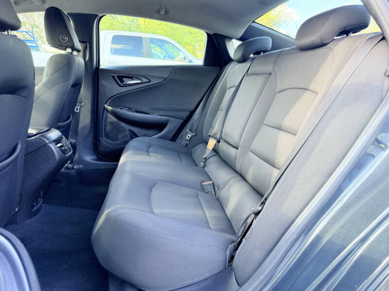 2017 Chevrolet Malibu LT