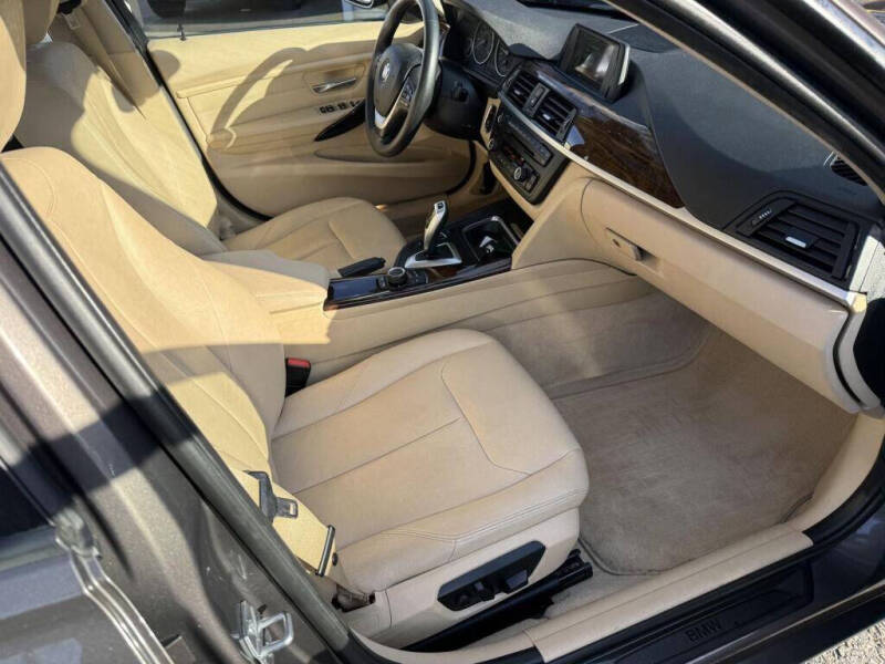 2015 BMW 3 Series 328i xDrive