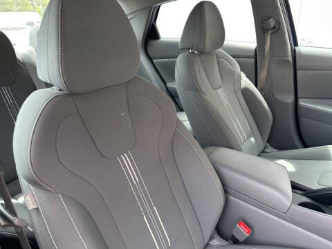 2022 Hyundai Elantra
