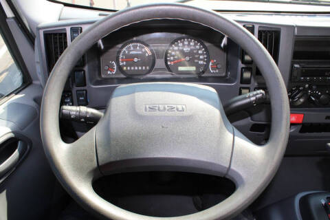 2019 Isuzu NPR-HD