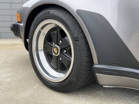 1985 Porsche 911 Carrera