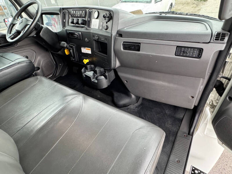 2020 International MV607