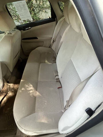 2011 Chevrolet Impala LS