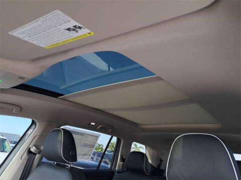 2025 Volkswagen Atlas SEL Premium R-Line 4Motion