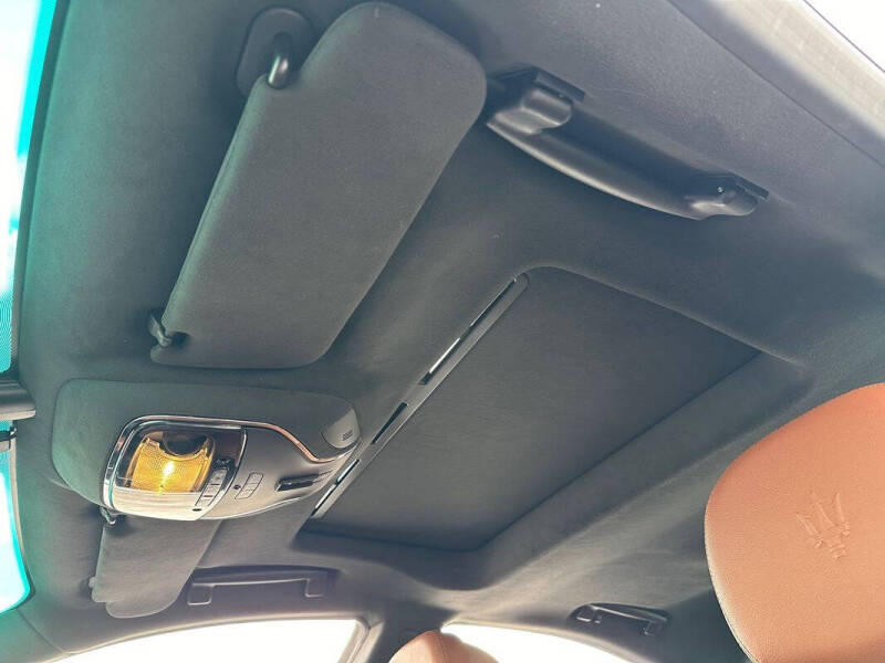 2014 Maserati Ghibli S Q4