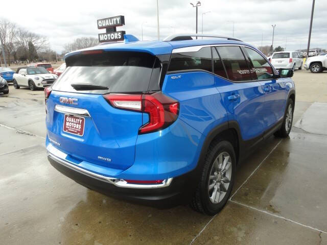 2024 GMC Terrain SLT