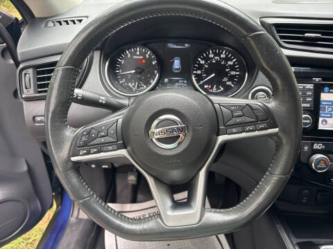 2017 Nissan Rogue SL