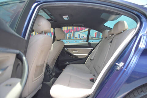 2016 BMW 3 Series 328i