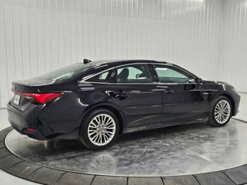 2021 Toyota Avalon Hybrid Limited
