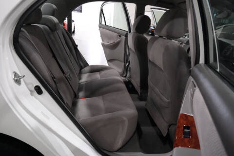 2005 Toyota Corolla LE