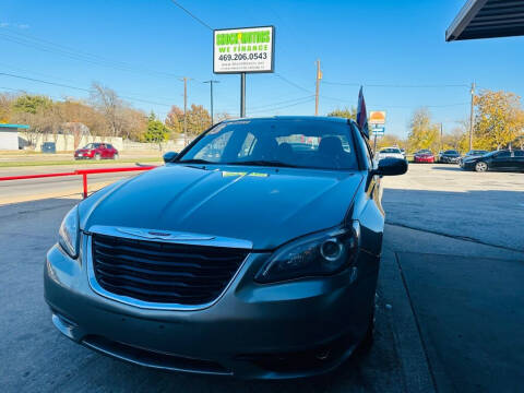 2013 Chrysler 200 for sale at Shock Motors in Garland TX