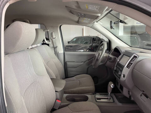 2019 Nissan Frontier S