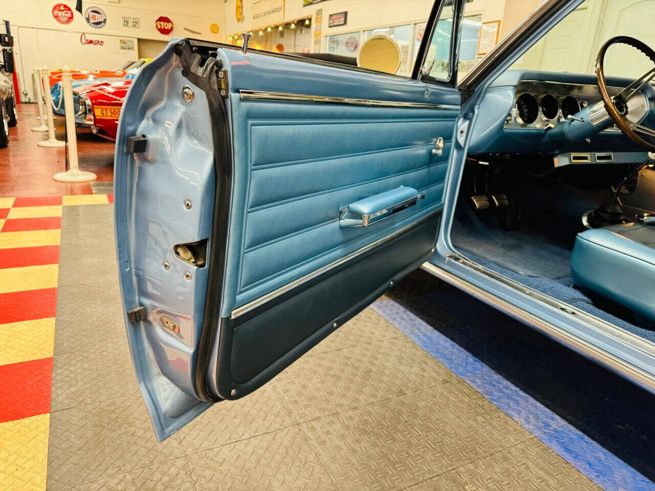 1965 Chevrolet Chevelle 24