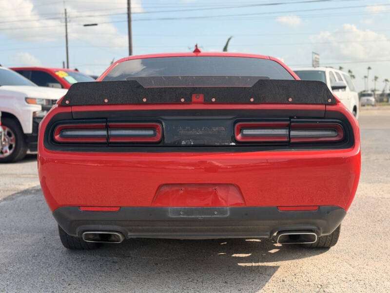 2016 Dodge Challenger R/T Plus