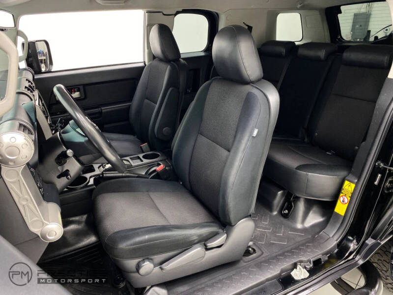 2010 Toyota FJ Cruiser