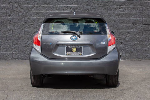 2016 Toyota Prius c Four