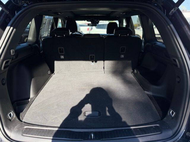 2022 Jeep Grand Cherokee L Altitude