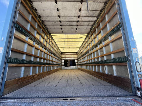 2014 Freightliner M2 106