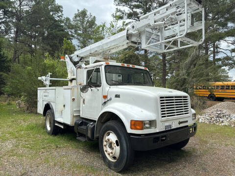 2000 International 4700 for sale at M & W MOTOR COMPANY in Hope AR