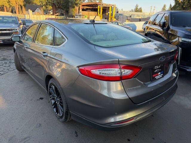 2014 Ford Fusion SE