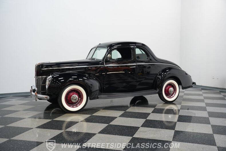 1940 Ford Deluxe